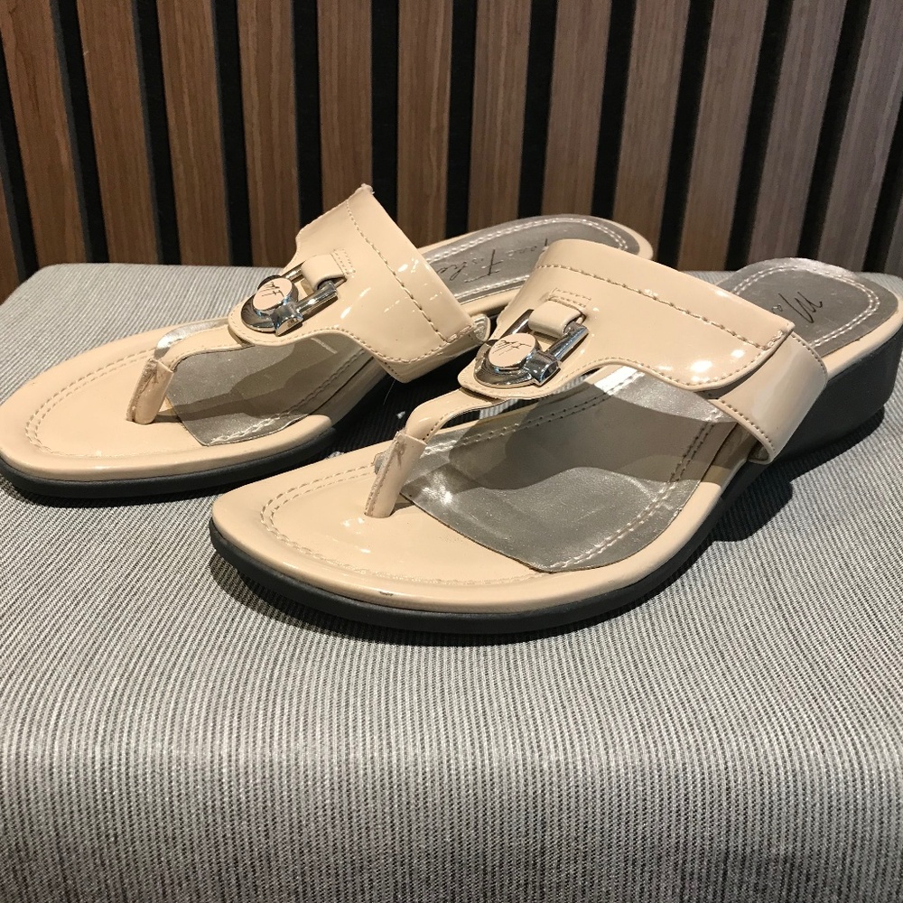MARC FISHER ladies shoes